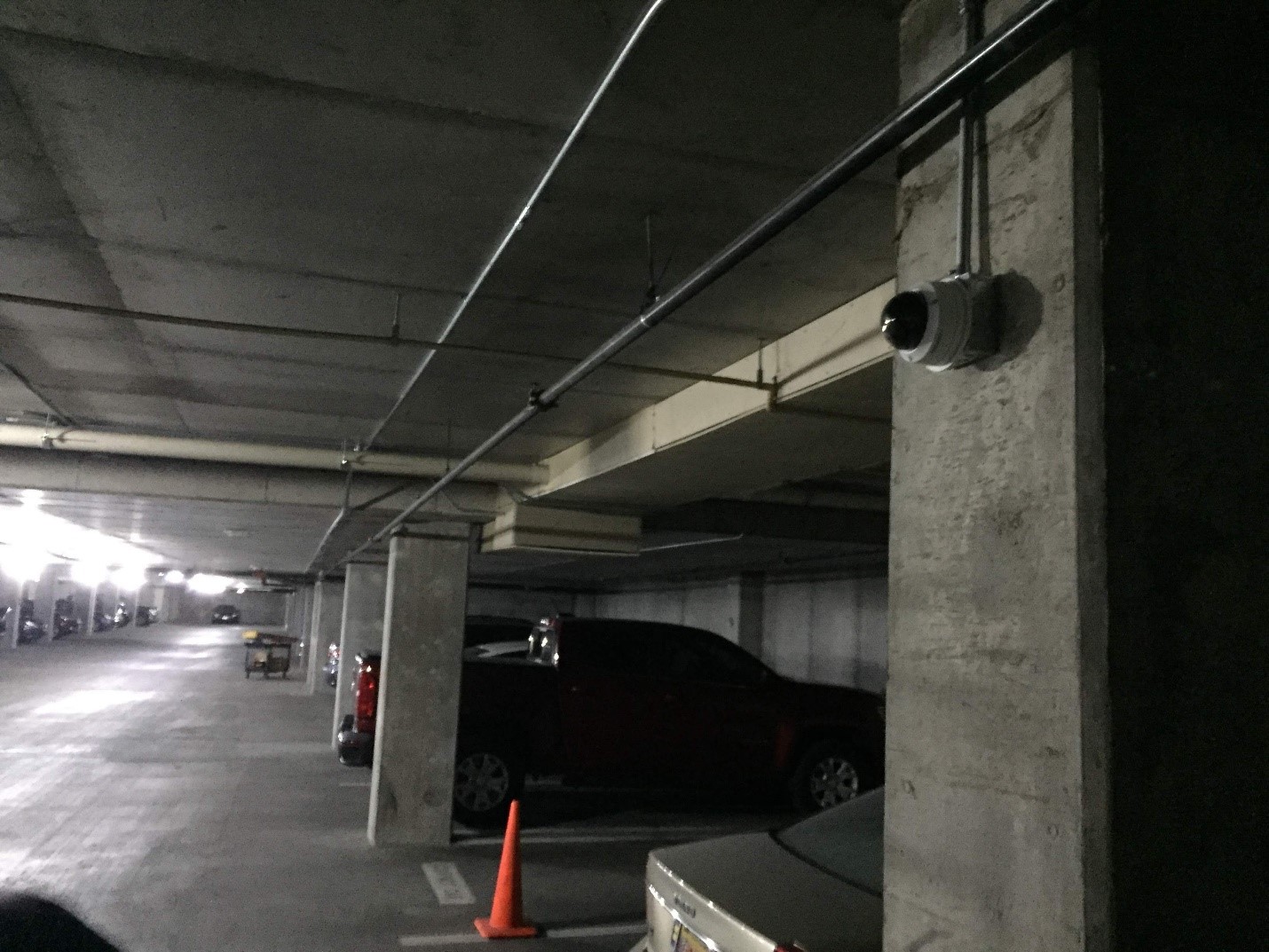 دوربین مداربسته برای پارکینگ